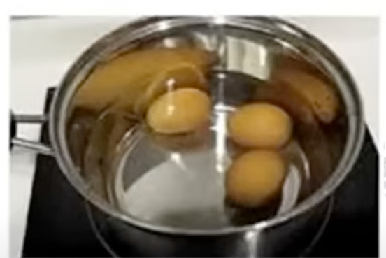 Eggs in a pot of water
AI-generated content may be incorrect.